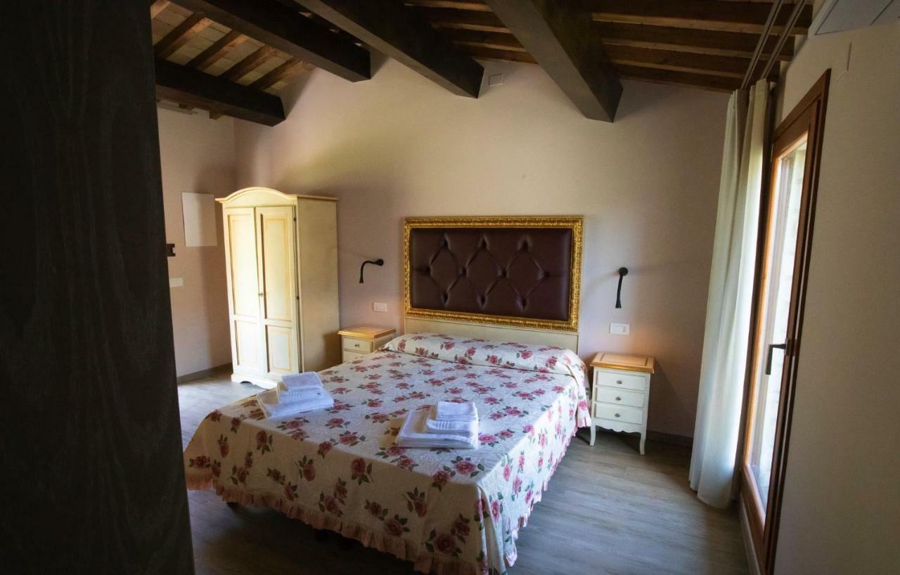 Borgo Rossi Villa La Strada Esterno foto