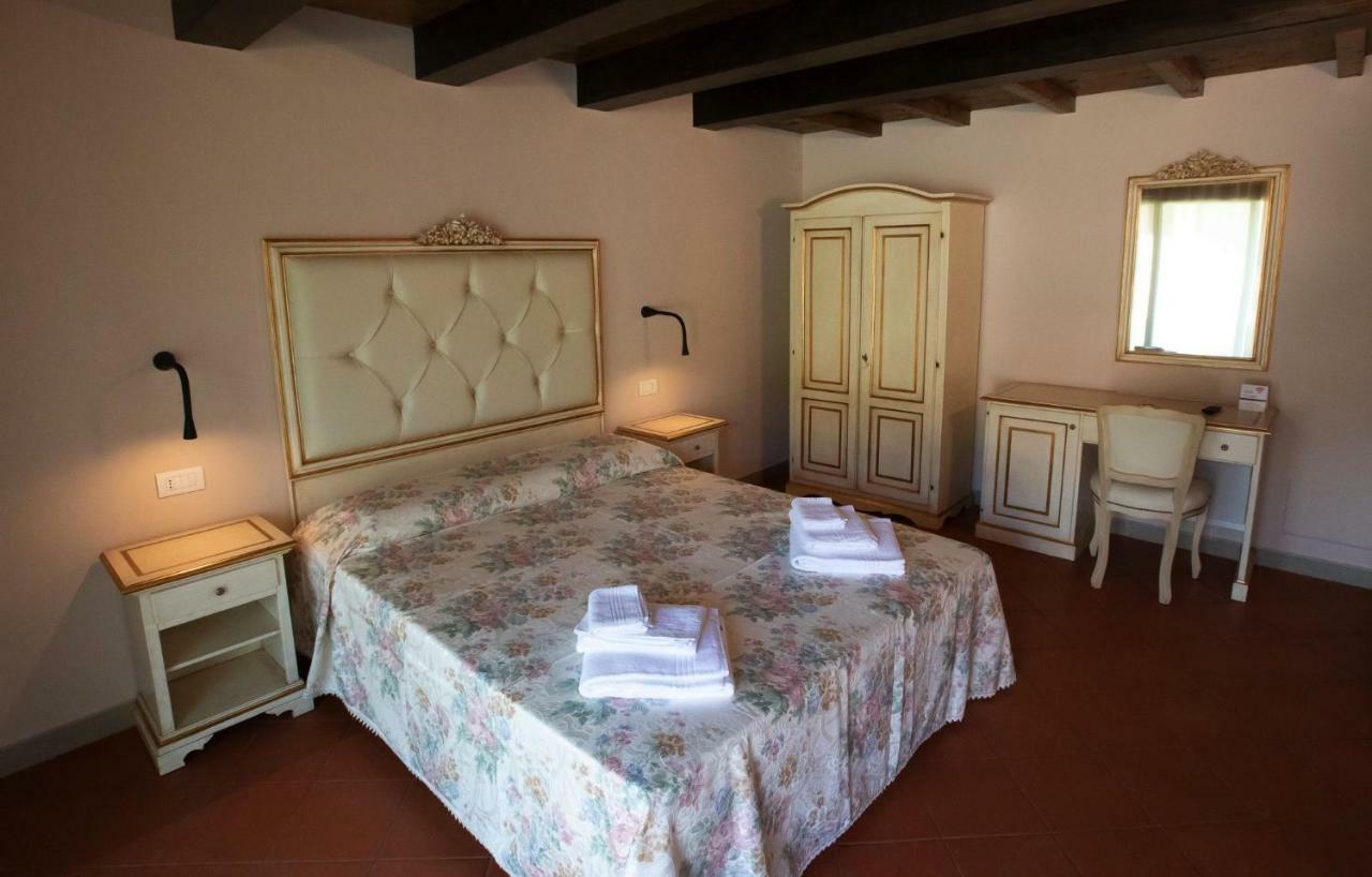Borgo Rossi Villa La Strada Esterno foto