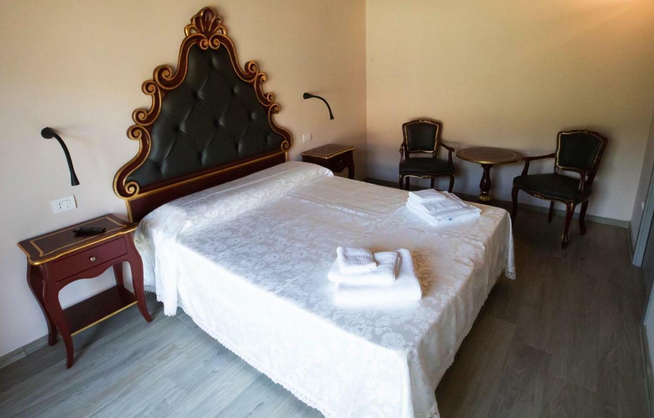 Borgo Rossi Villa La Strada Esterno foto